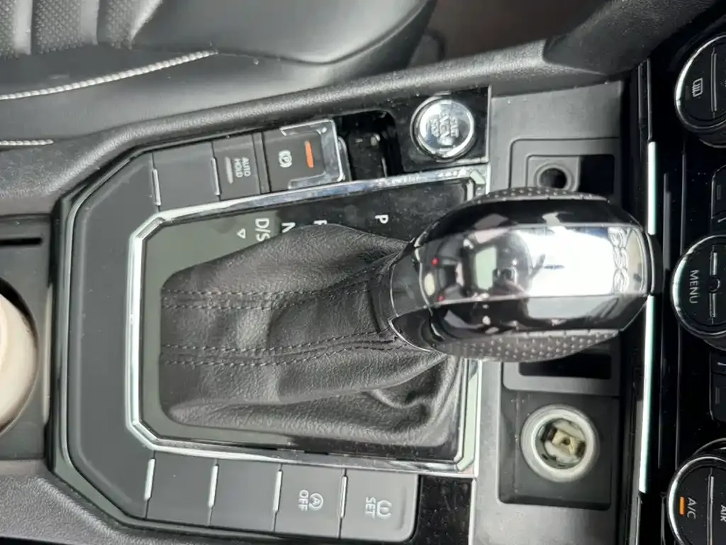 Volkswagen Lamando 2021 из CN, фото 4