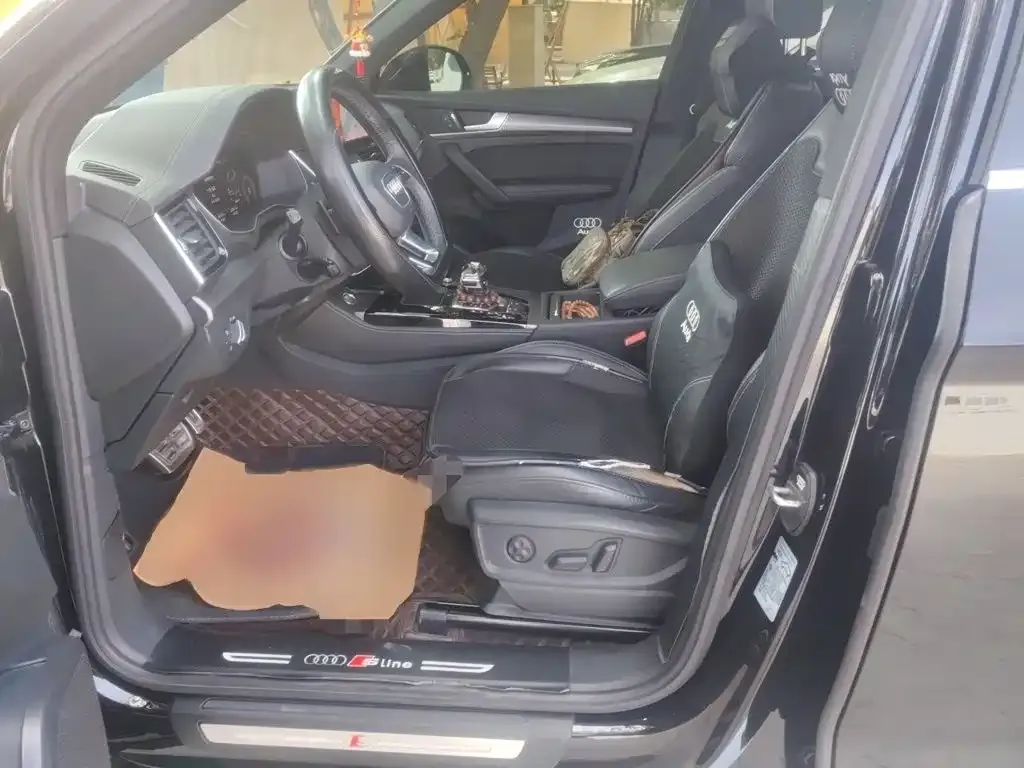 Audi Q5L Sportback 2022 из CN, фото 9