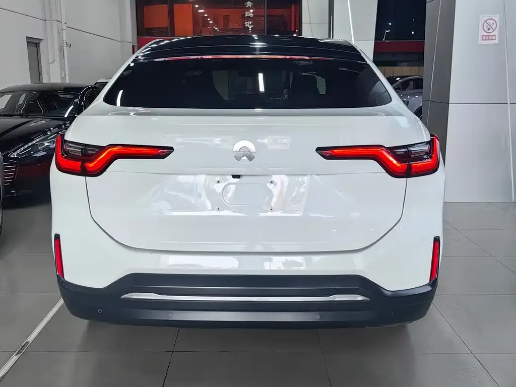 NIO EC6 — фото 4
