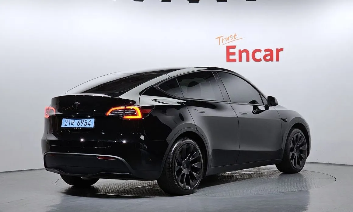 Tesla Model Y 2024 из KR, фото 5