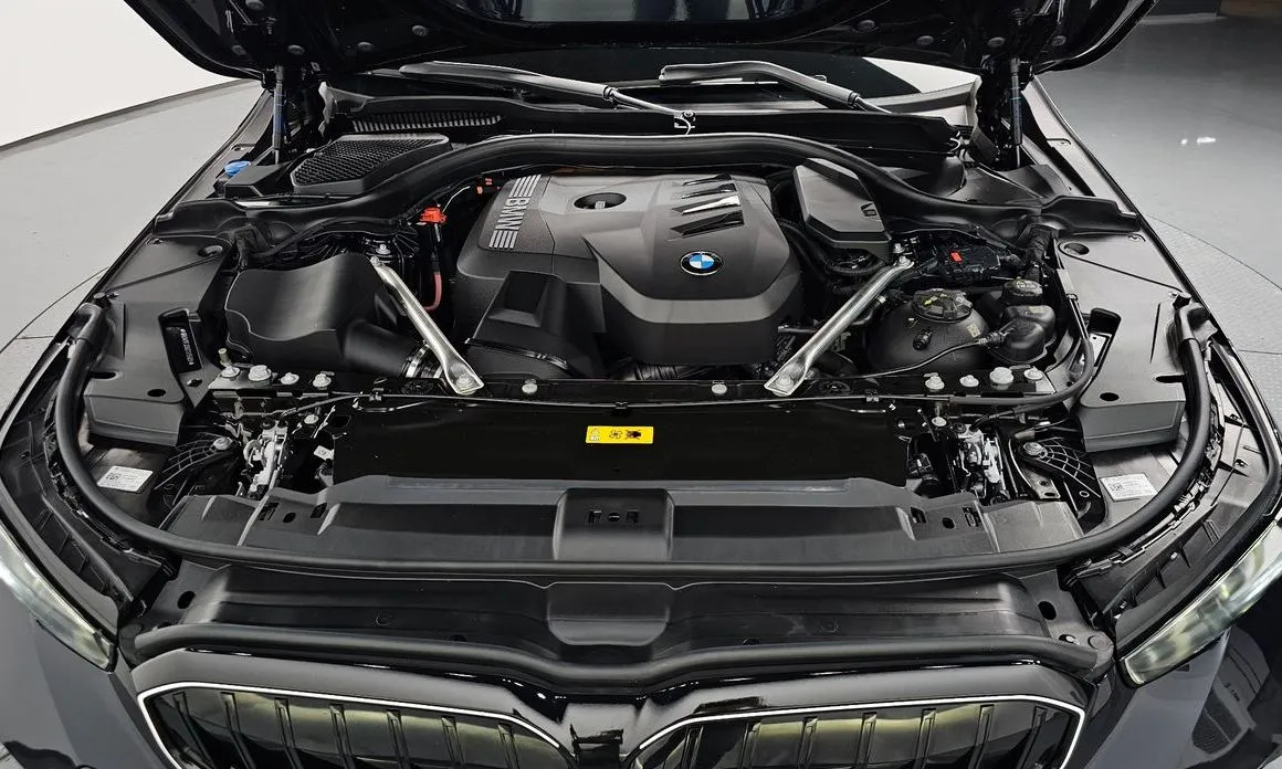 BMW 5-Series 2025 из KR, фото 6
