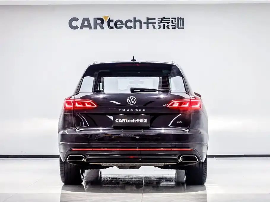 Volkswagen Touareg — фото 3