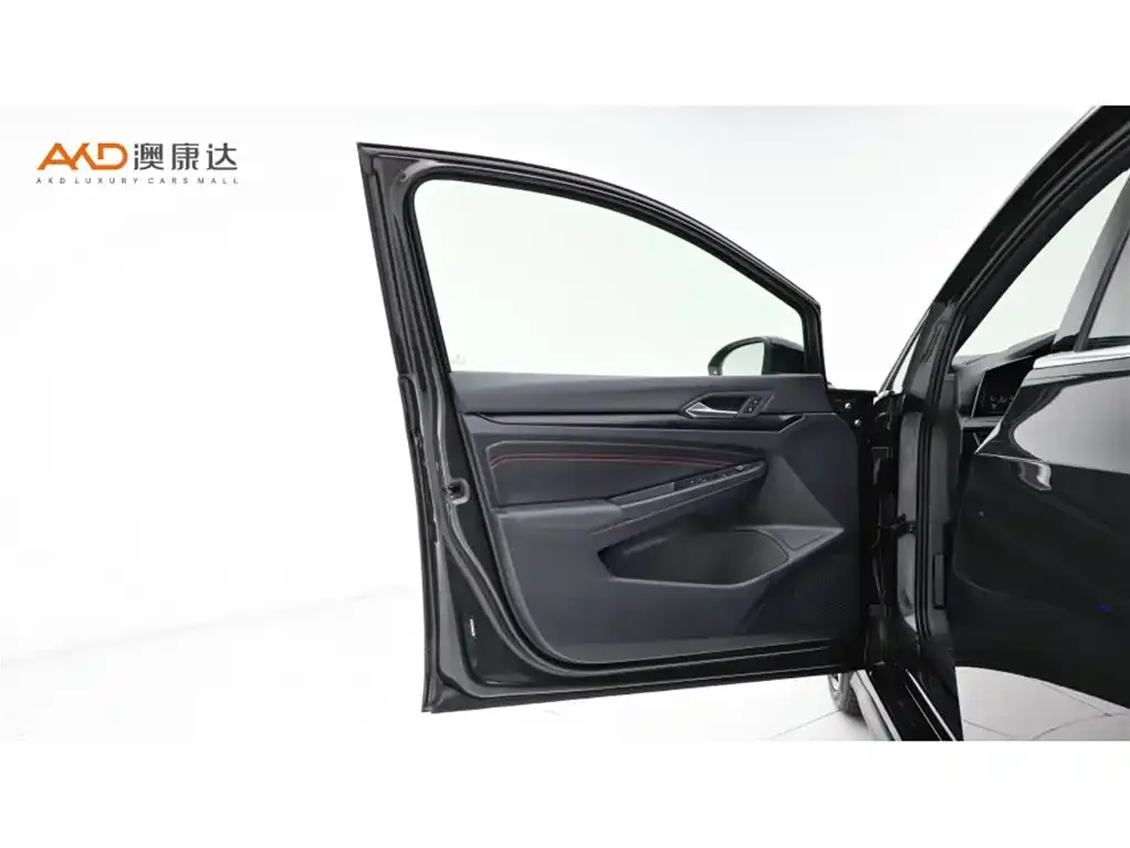 Volkswagen Golf GTI 2022 из CN, фото 3
