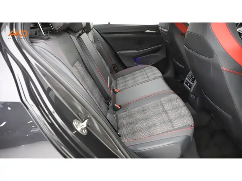 Volkswagen Golf GTI 2022 из CN, фото 6