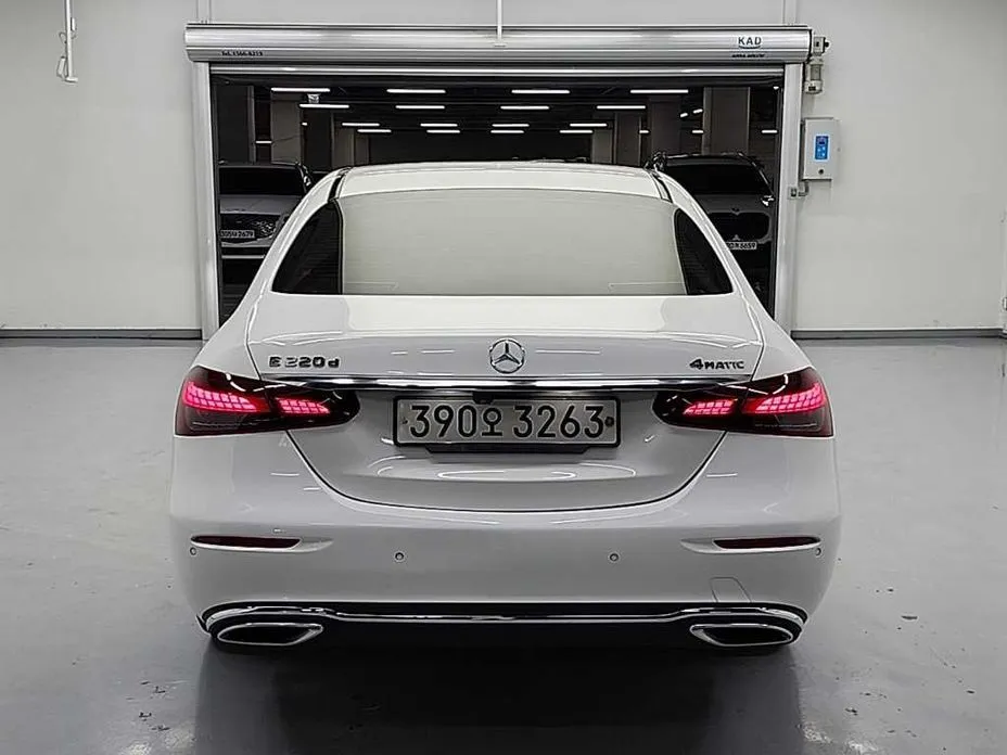 Mercedes-Benz E-Class 2021 из KR, фото 4