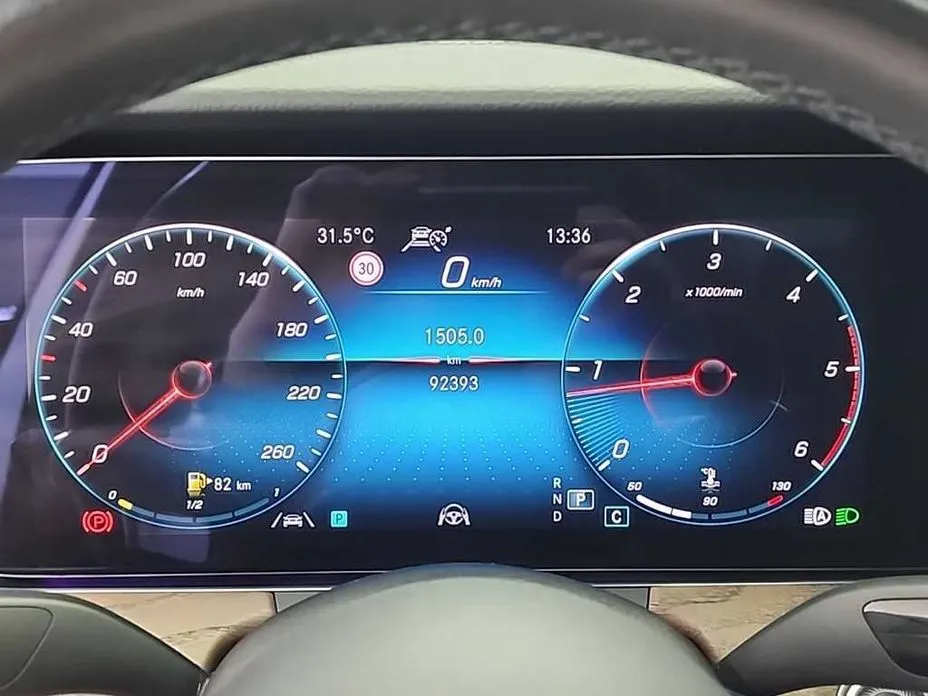 Mercedes-Benz E-Class 2021 из KR, фото 3