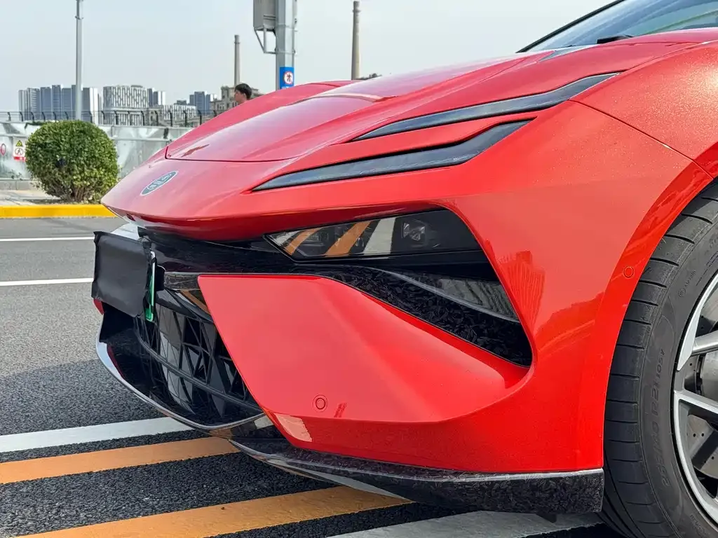 Lotus Emeya 2024 из CN, фото 3