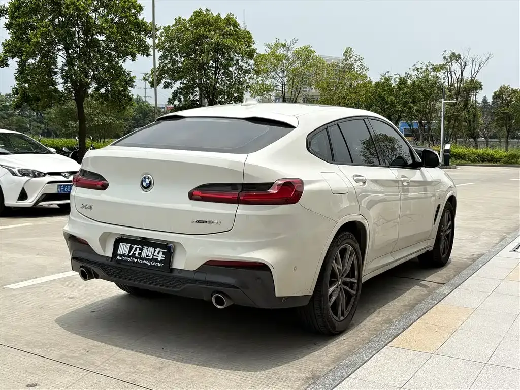 BMW X4 2021 из CN, фото 8
