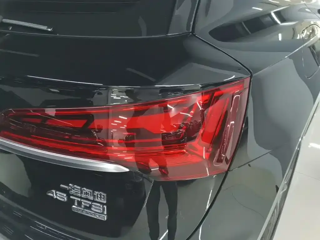 Audi Q5L 2023 из CN, фото 3