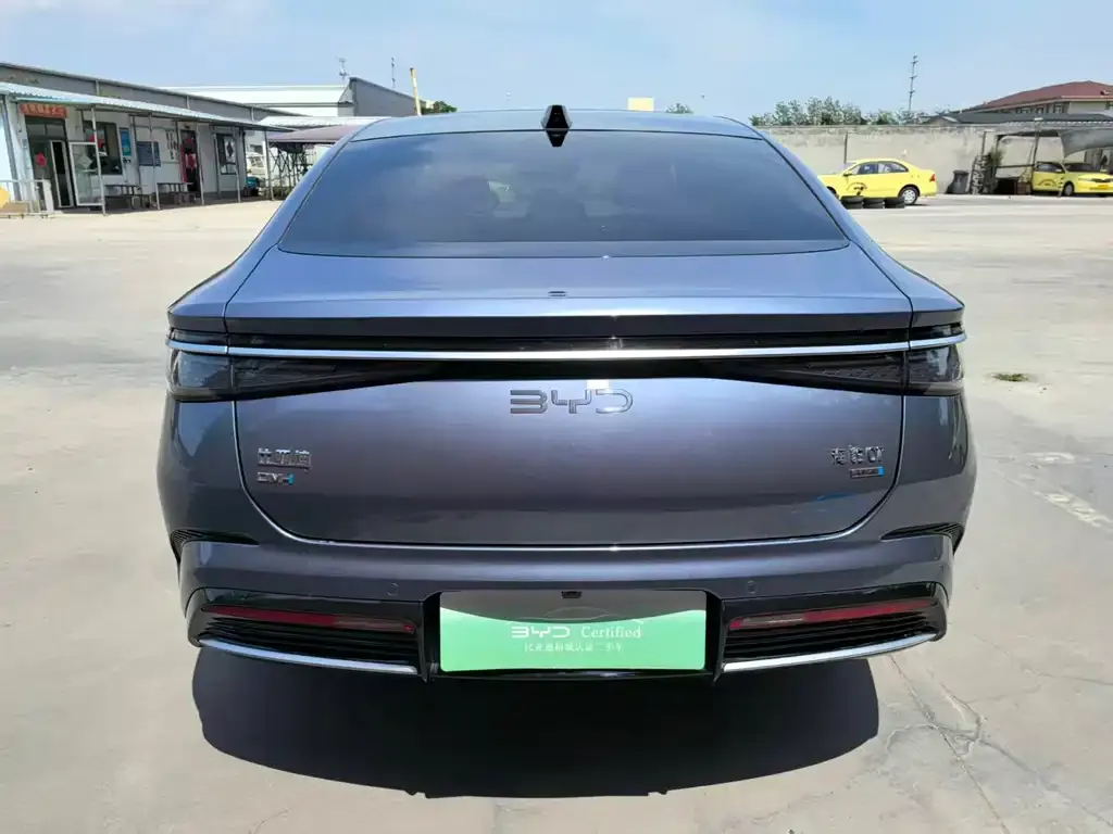 BYD Seal 07 DM-i — фото 5