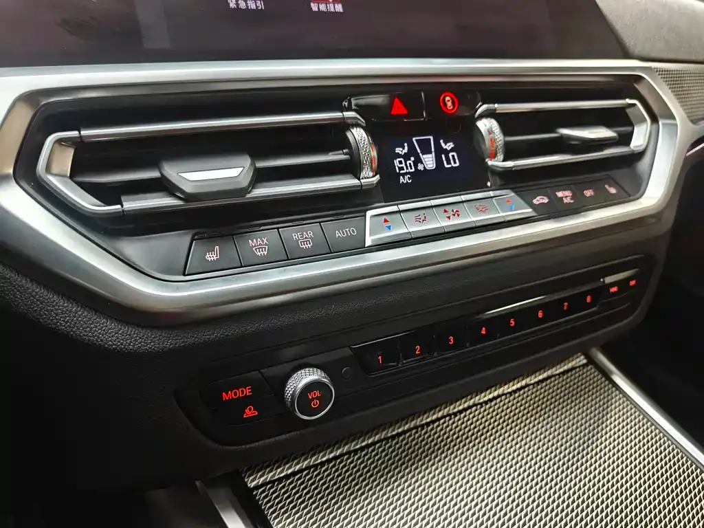 BMW 4 Series 2021 из CN, фото 9