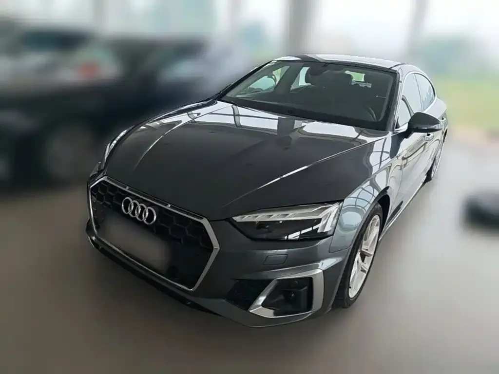 Audi A5 (Import) — фото 1