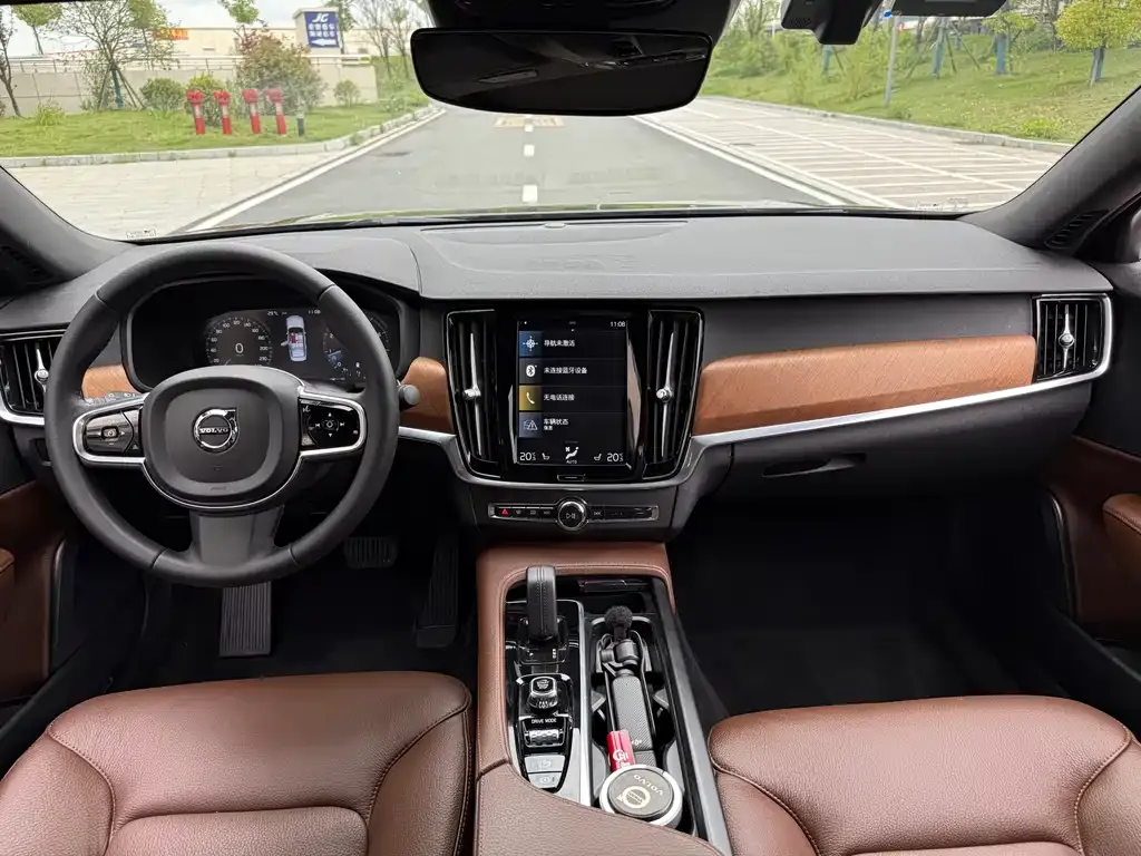 Volvo S90 2021 из CN, фото 6