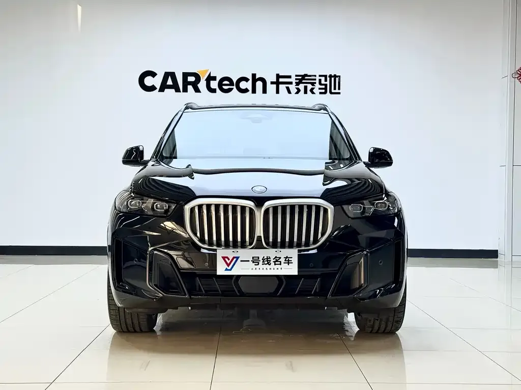 BMW X5 — фото 1