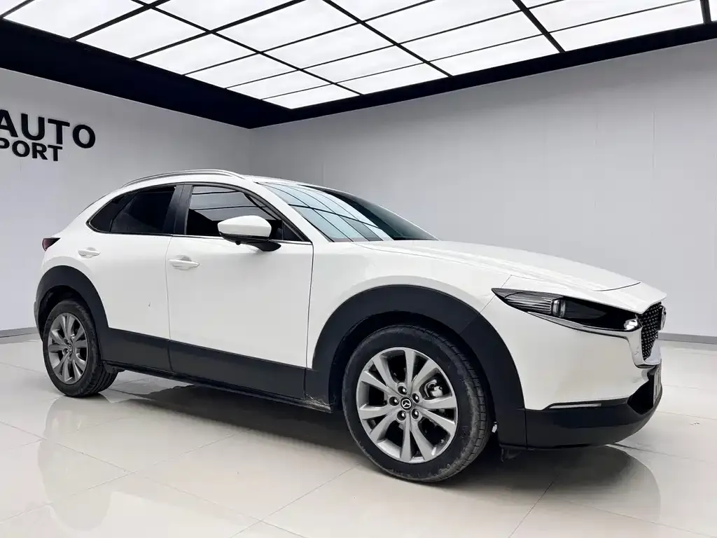 Mazda CX-30 — фото 7