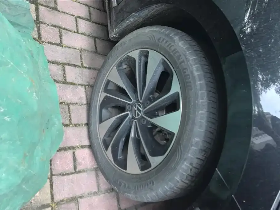 Volkswagen Passat — фото 4