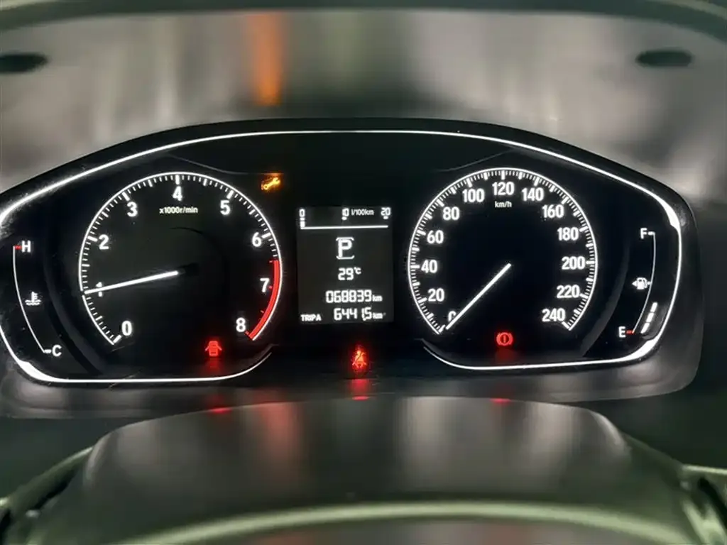 Honda Accord — фото 7