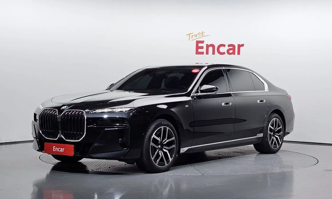 BMW 7-Series 2023 из KR, фото 1