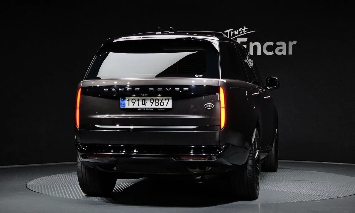 Land Rover Range Rover 2023 из KR, фото 4