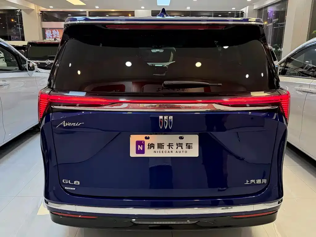 Buick GL8 Hybrid 2024 из CN, фото 2