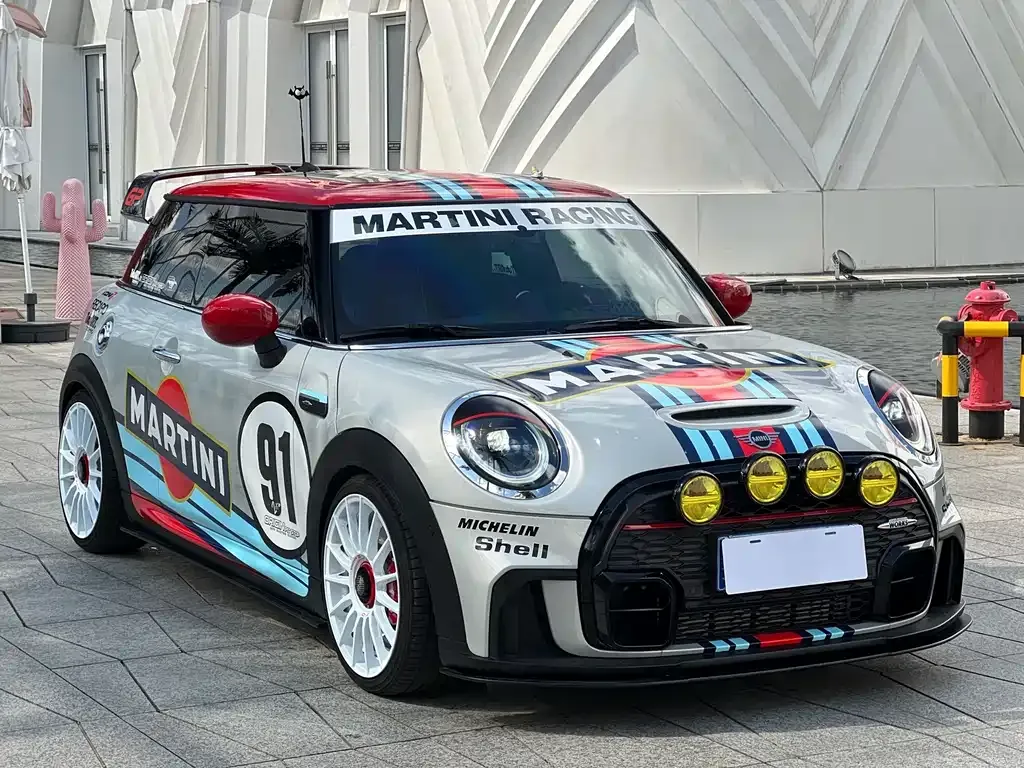 MINI JCW (John Cooper Works) — фото 9