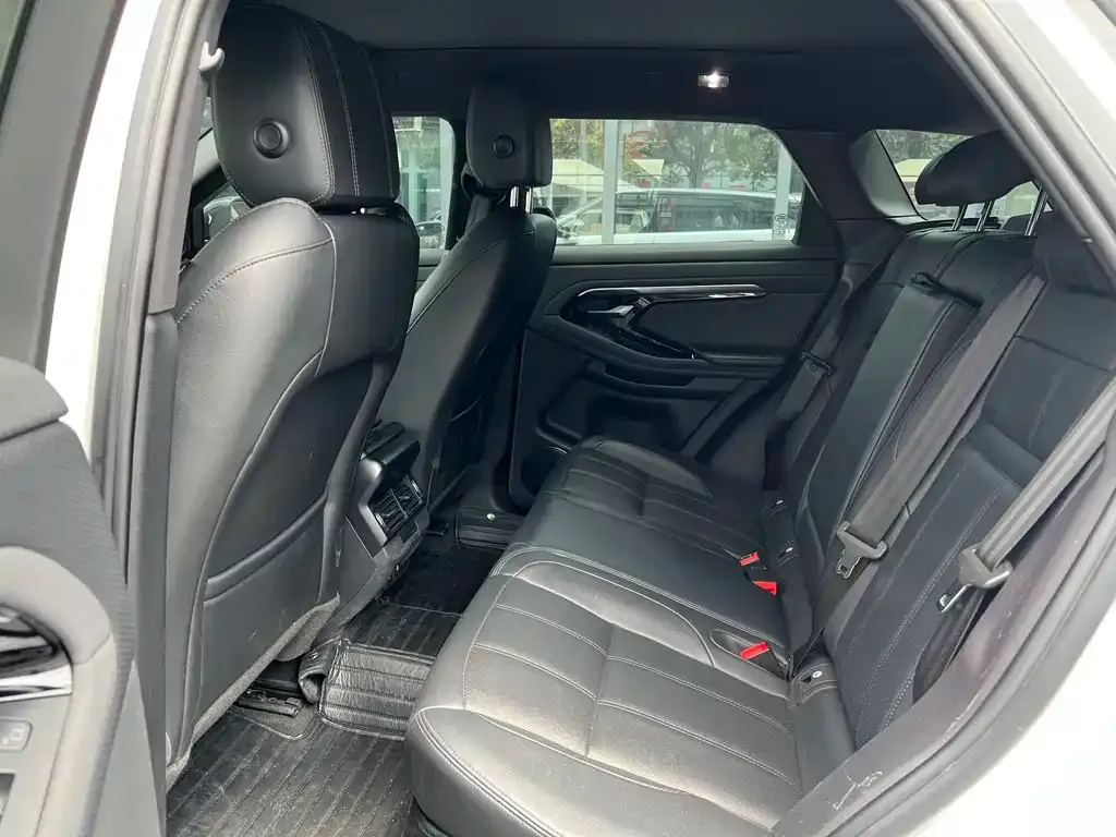 Land Rover Evoque — фото 10