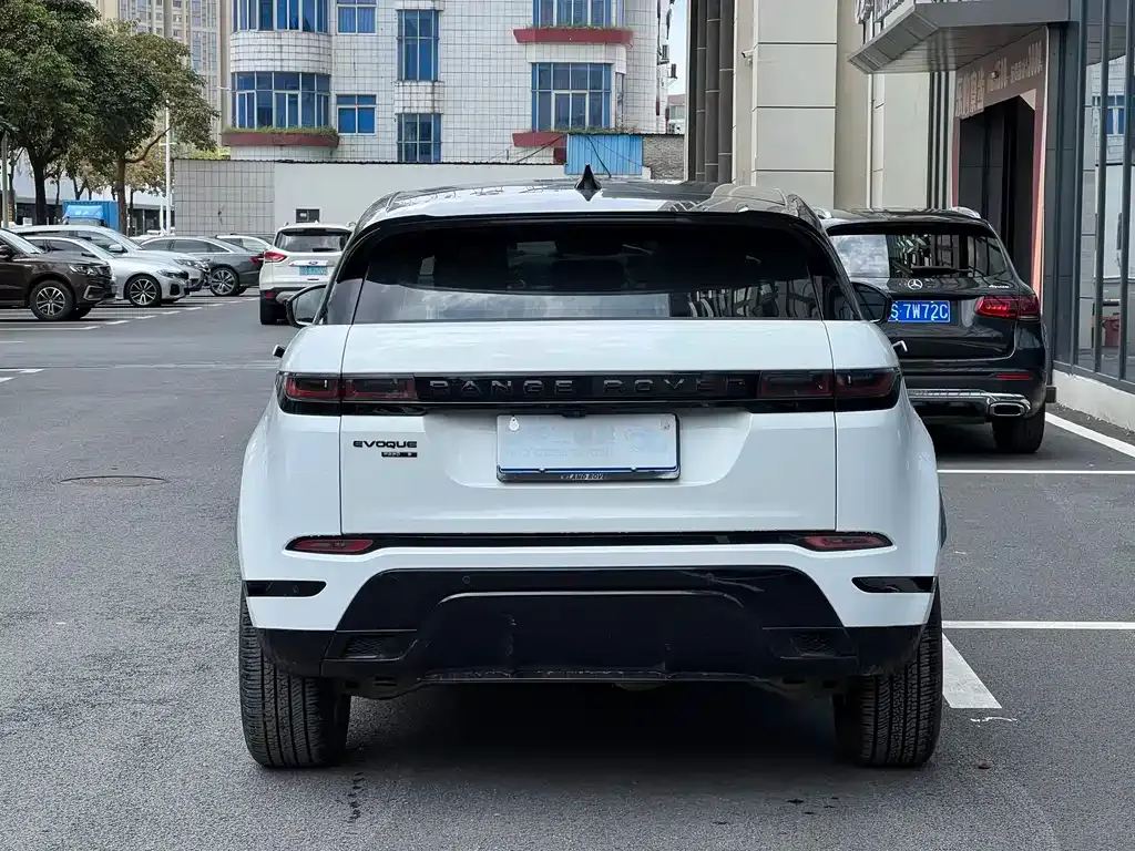 Land Rover Evoque — фото 6