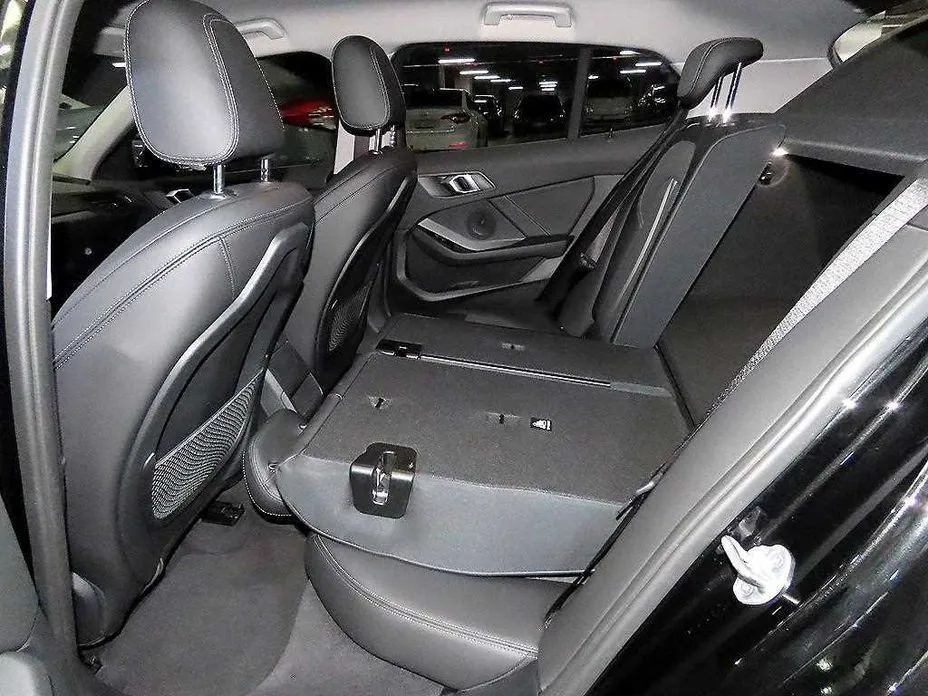 BMW 1-Series 2021 из KR, фото 6