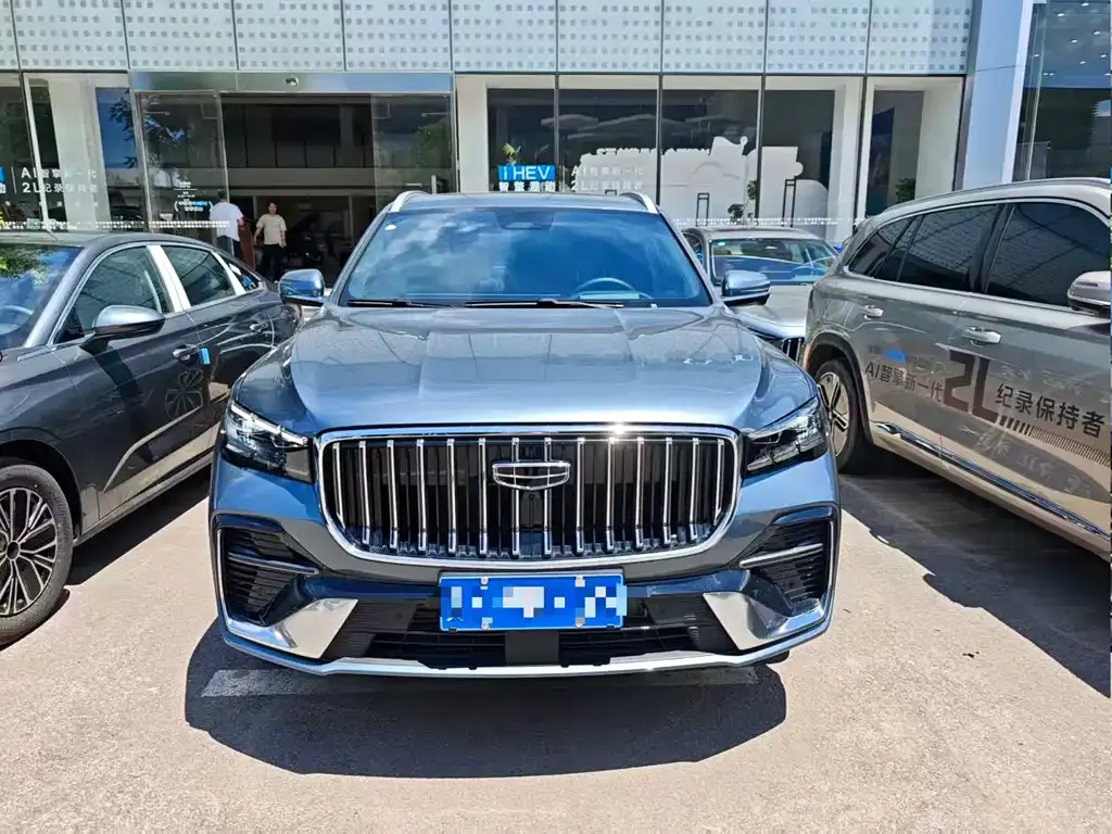 Geely Xingyue L — фото 1