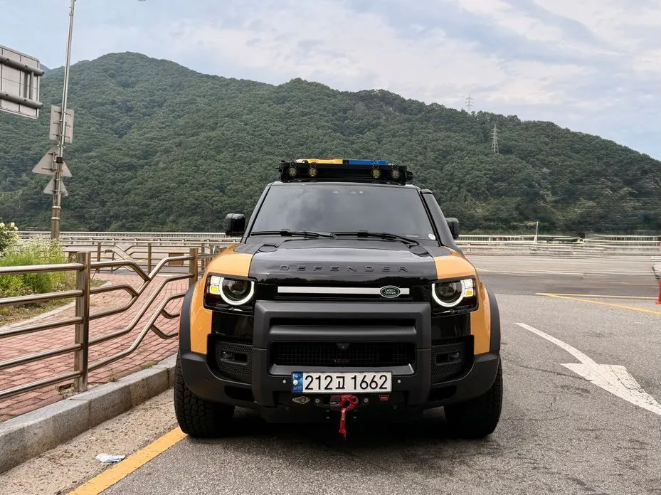 Land Rover Defender 2022 из KR, фото 1