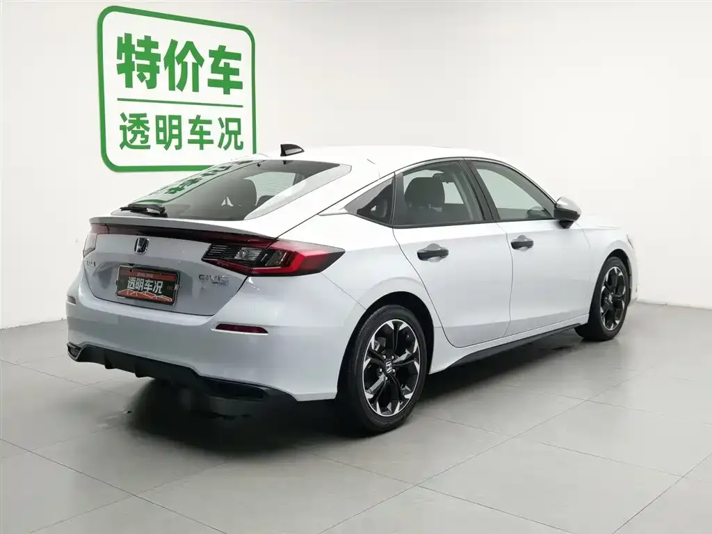 Honda Civic — фото 6
