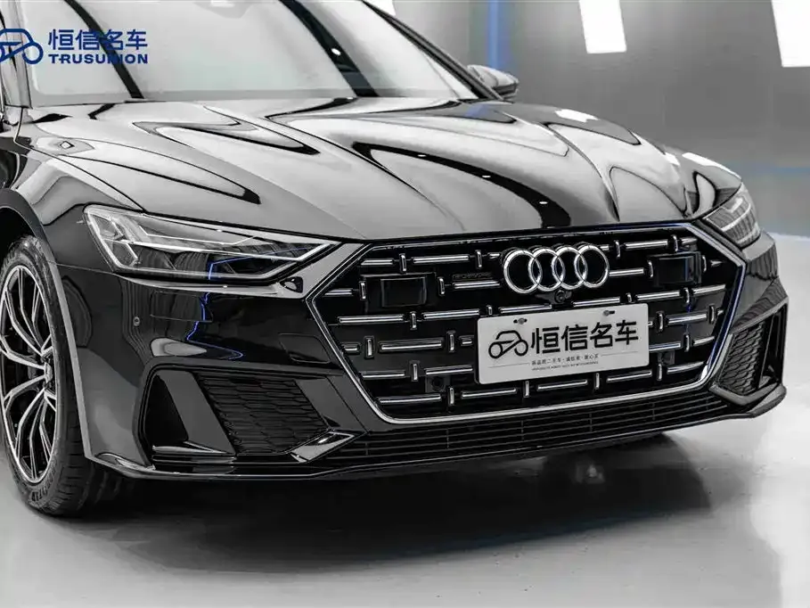 Audi A7L — фото 10