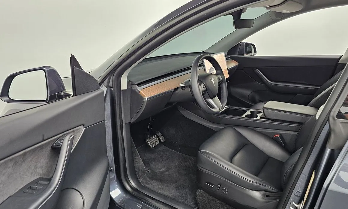 Tesla Model Y 2022 из KR, фото 10