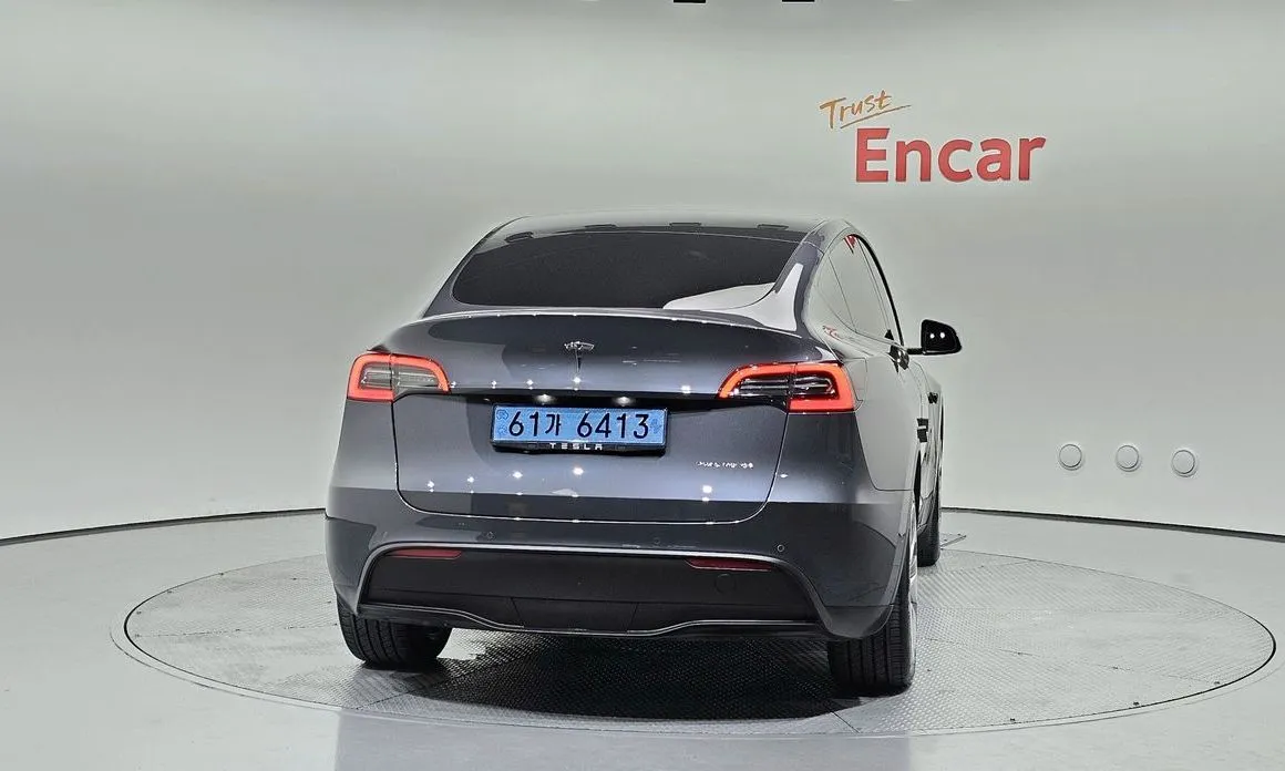 Tesla Model Y 2022 из KR, фото 3