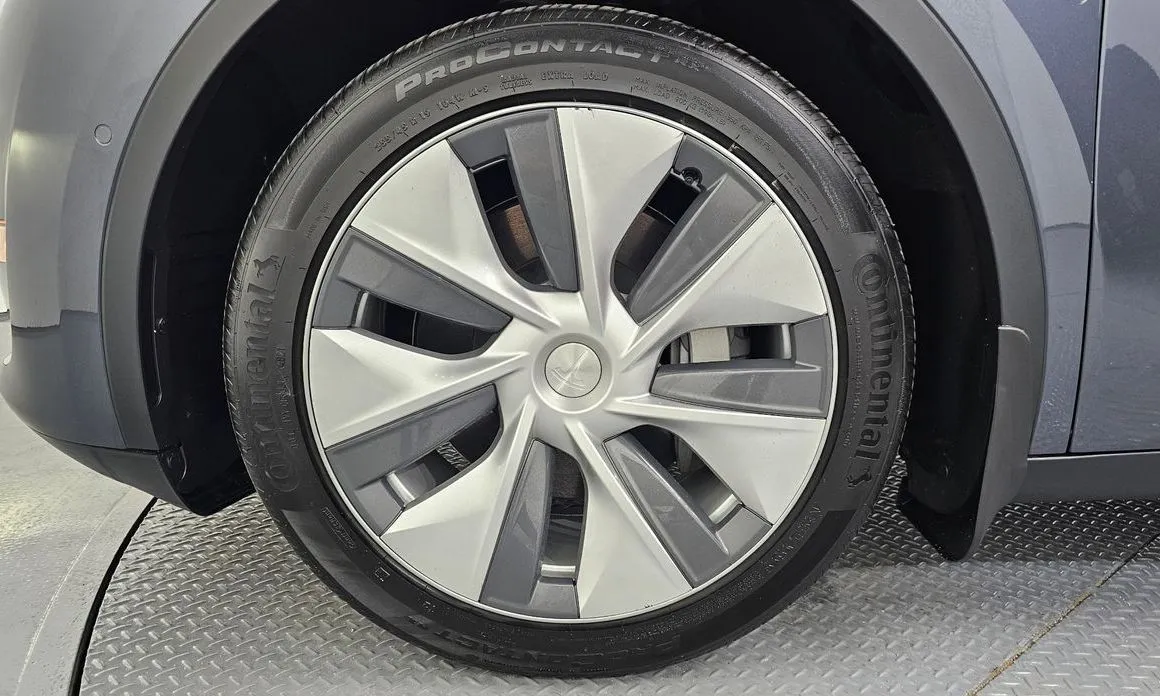 Tesla Model Y 2022 из KR, фото 5
