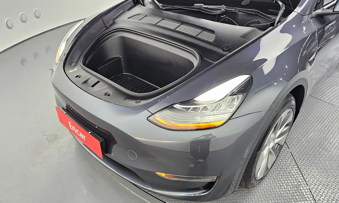 Tesla Model Y 2022 из KR, фото 9