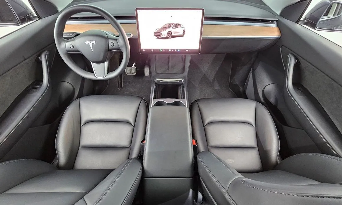 Tesla Model Y 2022 из KR, фото 7