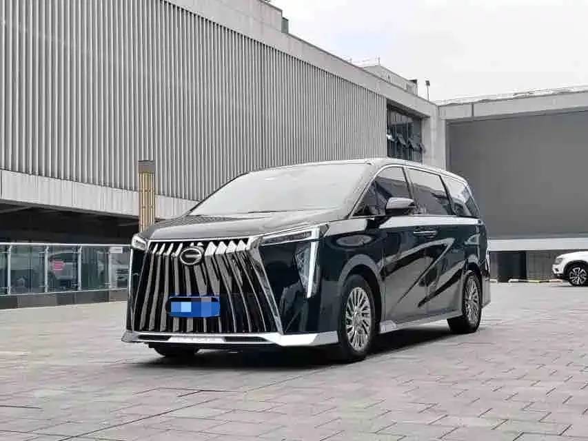 GAC Motor Trumpchi M8 — фото 1