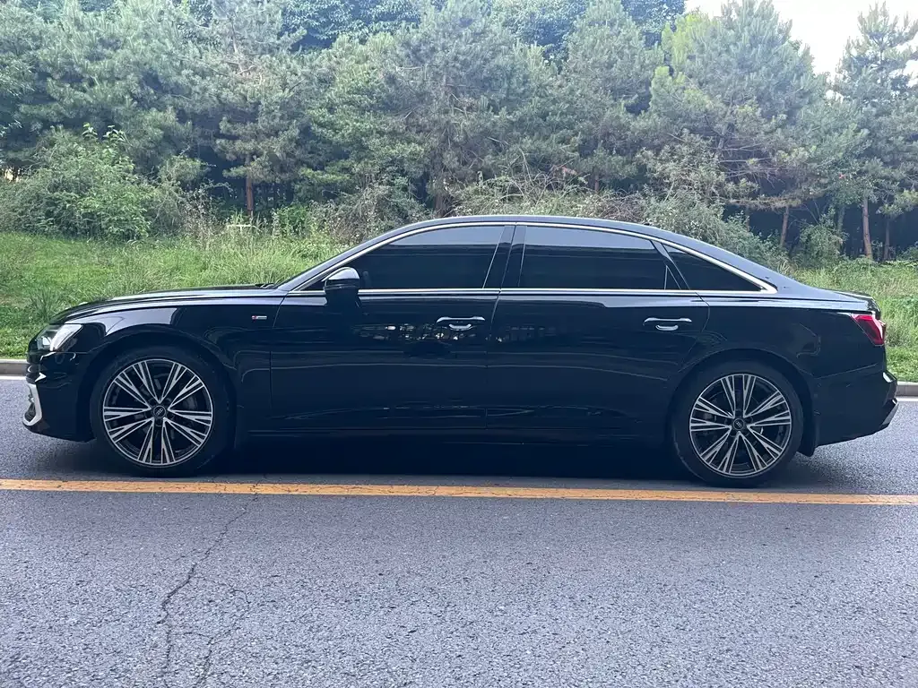 Audi A6L — фото 4