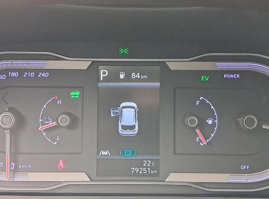 Hyundai Tucson 2023 из KR, фото 8