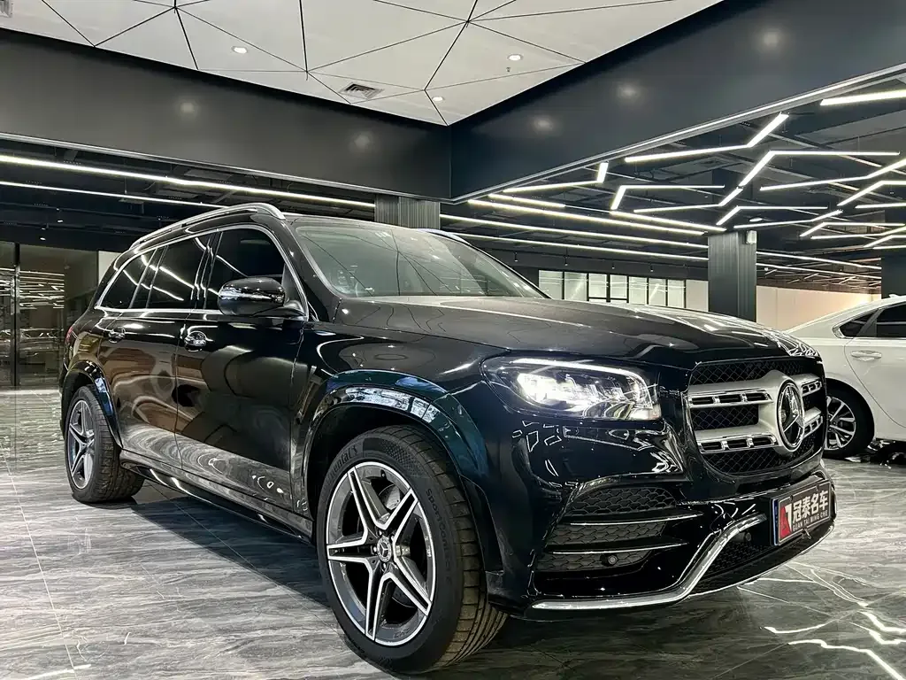Mercedes-Benz GLS — фото 7