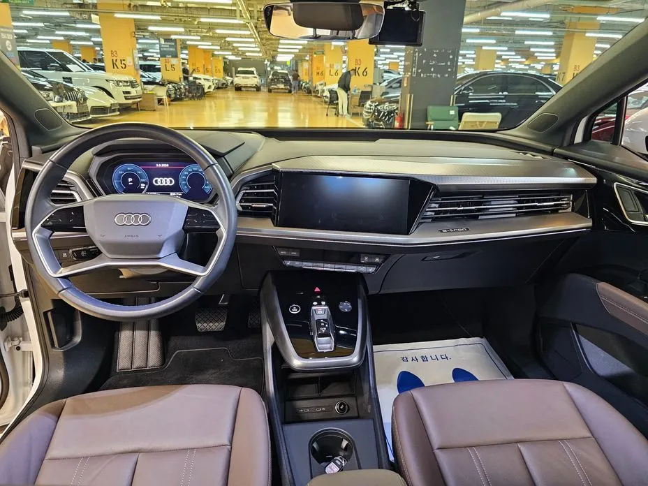 Audi Q4 e-tron 2022 из KR, фото 8