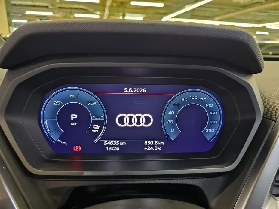 Audi Q4 e-tron 2022 из KR, фото 4