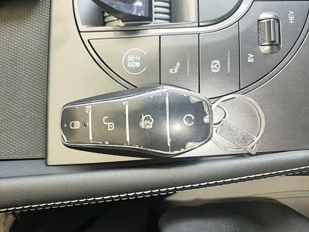 BYD Seal 06 — фото 9