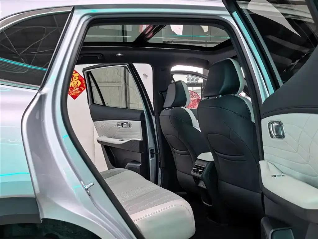 Geely Galaxy Xingjian 7 2025 из CN, фото 7