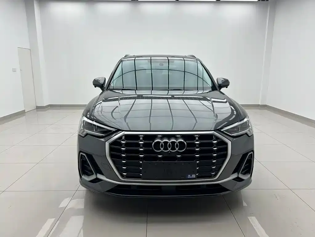 Audi Q3 — фото 2