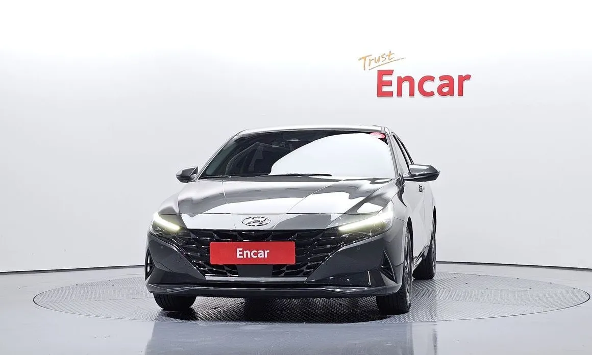 Hyundai AVANTE 2022 из KR, фото 2