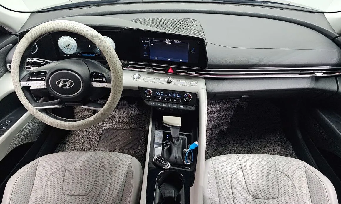 Hyundai AVANTE 2022 из KR, фото 7