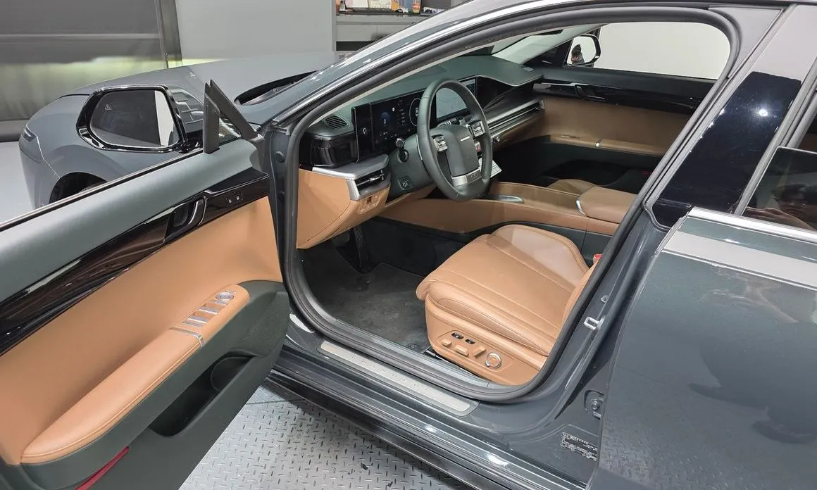 Hyundai Grandeur 2023 из KR, фото 9