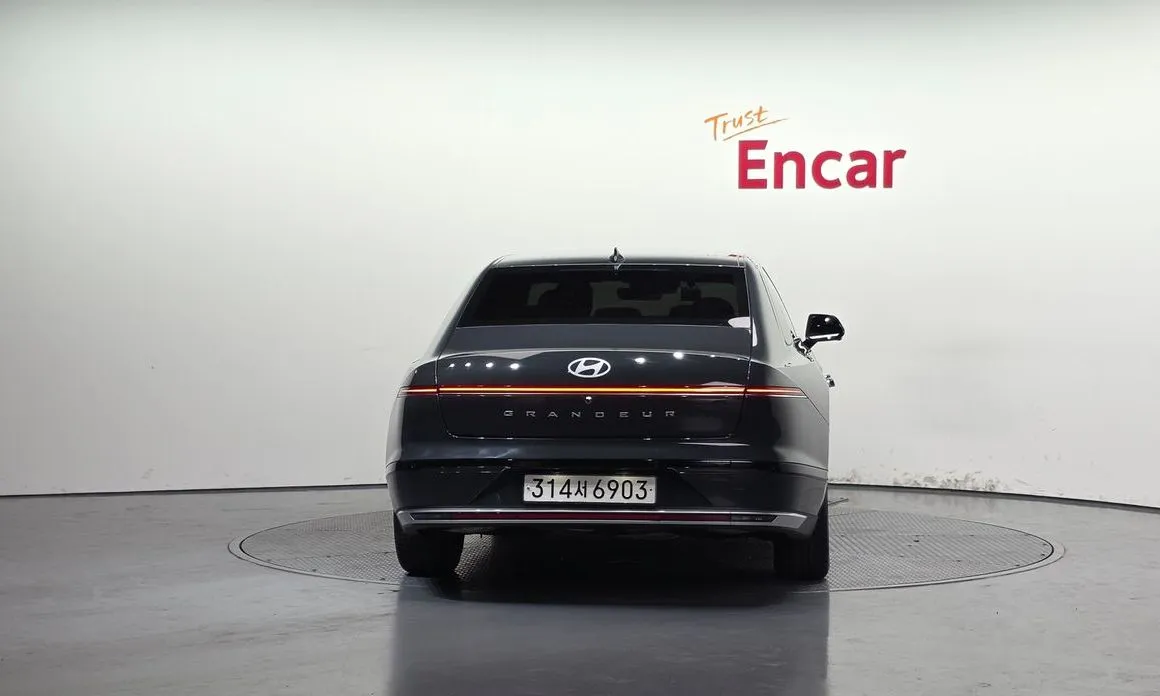 Hyundai Grandeur 2023 из KR, фото 7